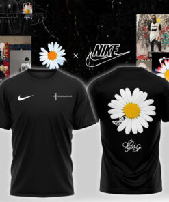 G-Dragonβs PEACEMINUSONE Special Version TShirt G-Dragonβs PEACEMINUSONE Special Version TShirt