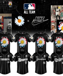 G-Dragon’s PEACEMINUSONE x MLB Jersey